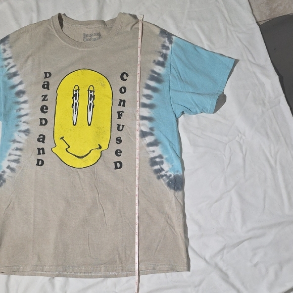 Dazed and Confused Tie-Dye T-Shirt Blue Yellow Movie tee Oversized Women's Small - Picture 10 of 11